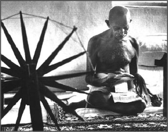 Gandhi se oposed a le britanikes